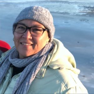 Meet your Posher, Malinda